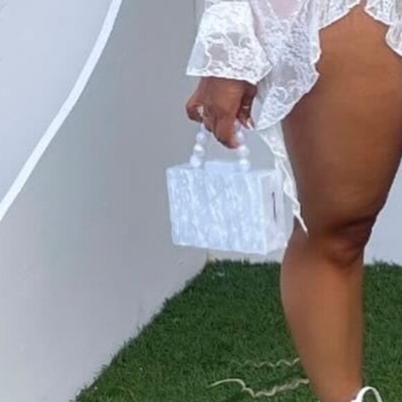 Neiman Marcus Pearl Acrylic Evening Marble Clutch Bag - Picture 2 of 4